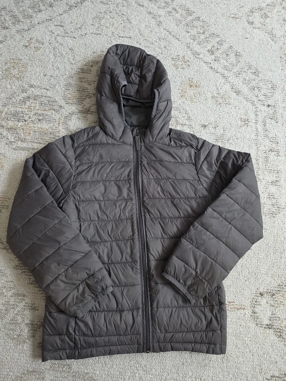 Boys Set Of 5 Longsleeve Shirts + 1 Puffer Jacket